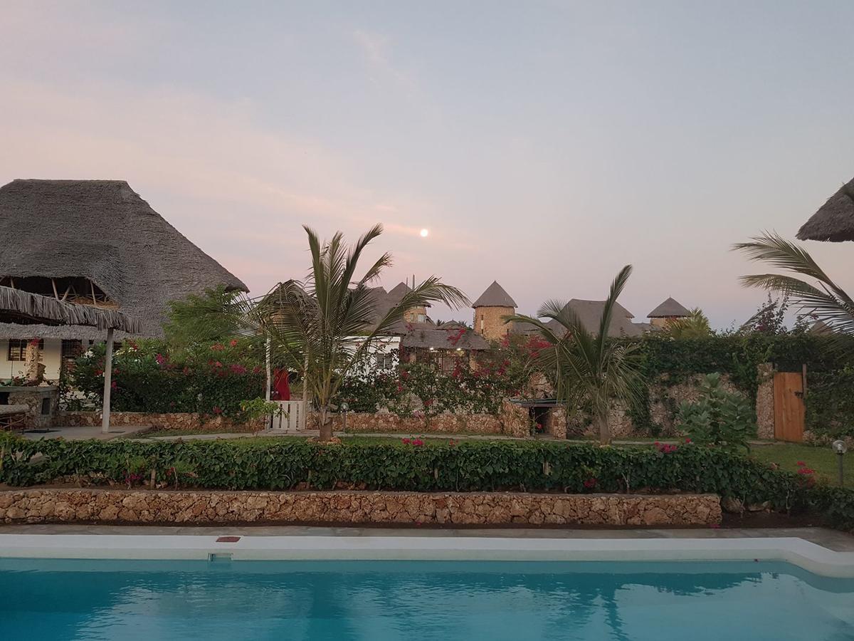 Bed and Breakfast Nyumba Ya Afrika Watamu Exterior foto