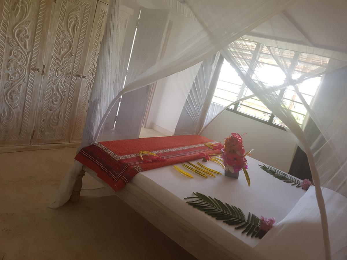 Bed and Breakfast Nyumba Ya Afrika Watamu Exterior foto